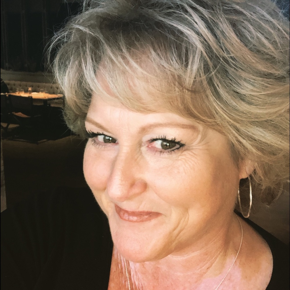 Meet your Posher, Cindy